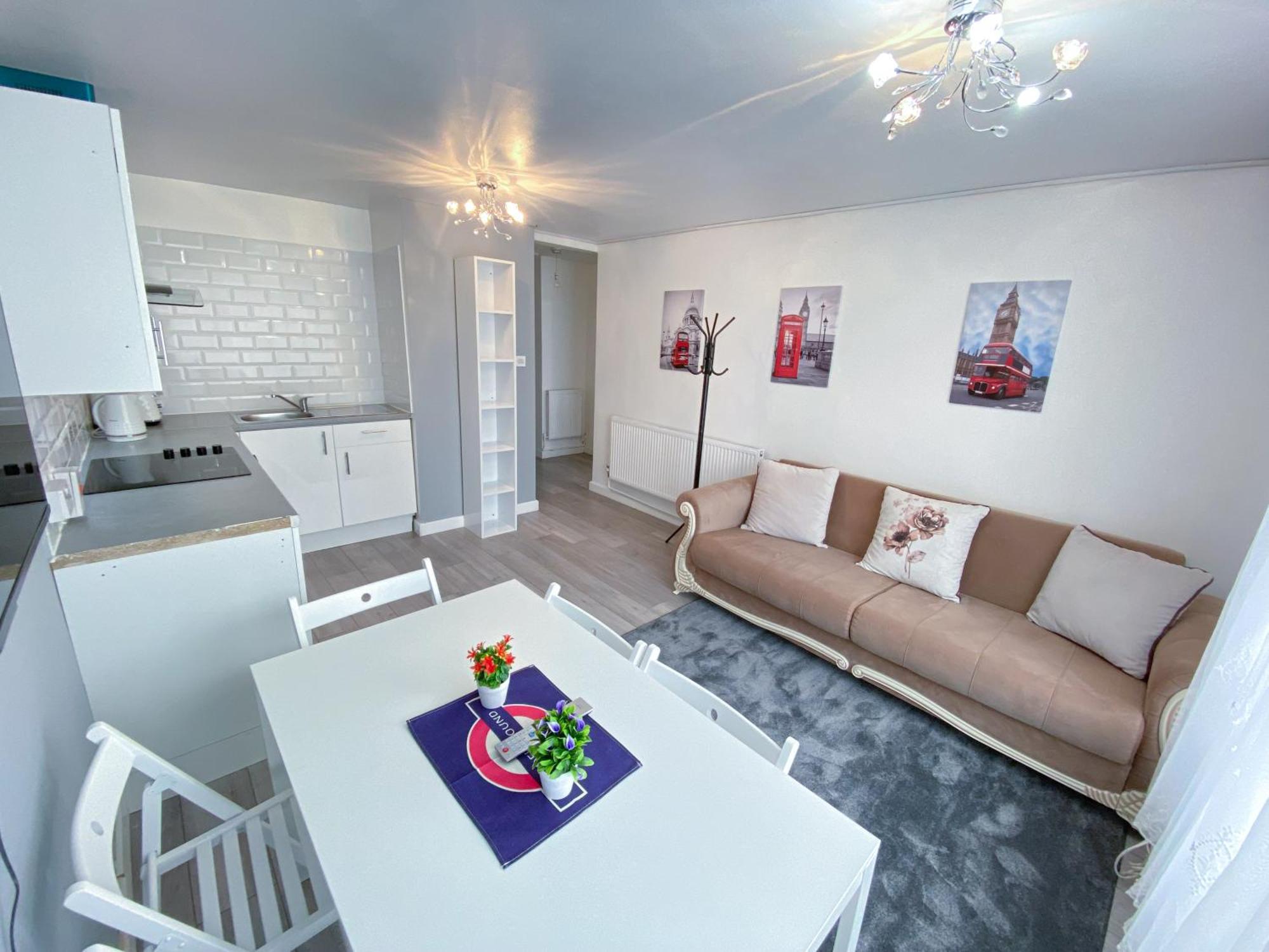 2 Bedroom Flat, Dalston Junction, 런던 외부 사진